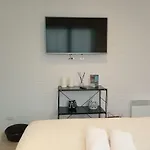 Hom I Espectacular Estudio A Estrenar En Valparaiso 2Pax 2111